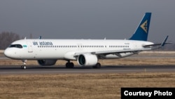 Алматы әуежайында тұрған Air Astana әуекомпаниясының ұшағы. Сурет jetphotos.com сайтынан алынды