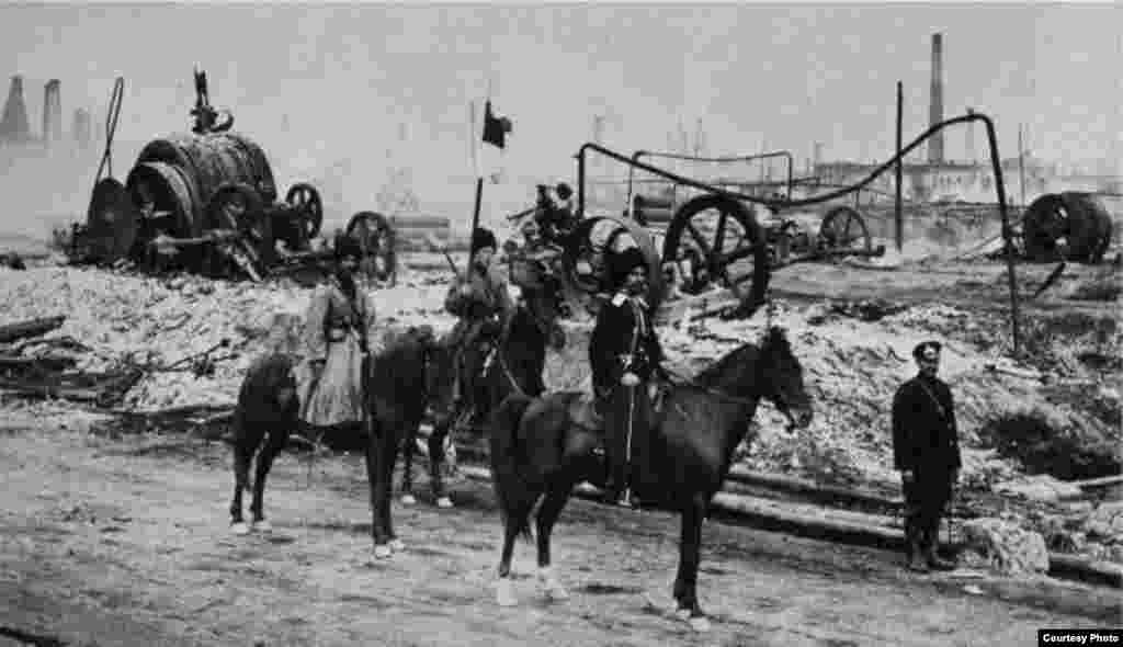 Neftlə zəngin olmasına baxmayaraq tarixən yerli əhali o qədər də bu zənginlikdən fayda götürməyiblər. Hətta bu mövzu film mövzusu da olub. Rus rejissor Boris Svetlovun İbrahim bəy Musabəyovun əsəri əsasında 1916-cı ildə &quot;Neft və milyonlar səltənətində&quot; filmini Balaxanı yanındakı &quot;Xorazan&quot; adlı yerdə çəkmişdir.