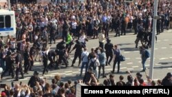 Москва, Пушкинская площадь, 5 мая 2018 года