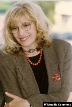 Monica Vitti 1990-cı ildə, bu illərdən sonra o media qarşısına nairən çıxır.