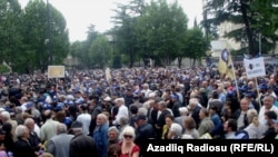 Tbilisi 25 May 2011. Etiraz aksiyaları