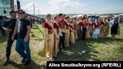 Гуляния на празднике Хыдырлез, Бахчисарай, 5 мая 2018 года