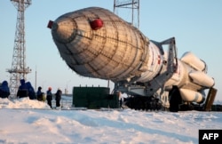 Turksat-4A спутнигі тиелген Ресей зымыраны. Байқоңыр, 11 ақпан 2014 жыл.