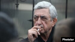 Serzh Sarkisian ona qarşı ittihamları rədd edir