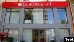 Keçmiş "Bank Standard"