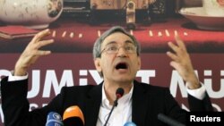 Orhan Pamuk