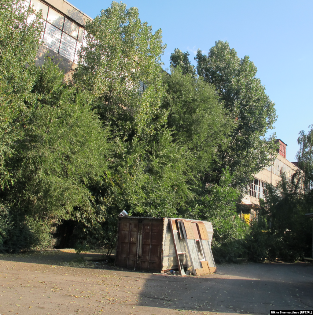 Kazakhstan - Building of the former Alma-Ata auto repair association No. 1. Almaty, July 2020.